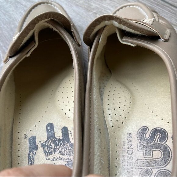 SAS Hand  Sewn Comfort Beige Loafer - Picture 9 of 10
